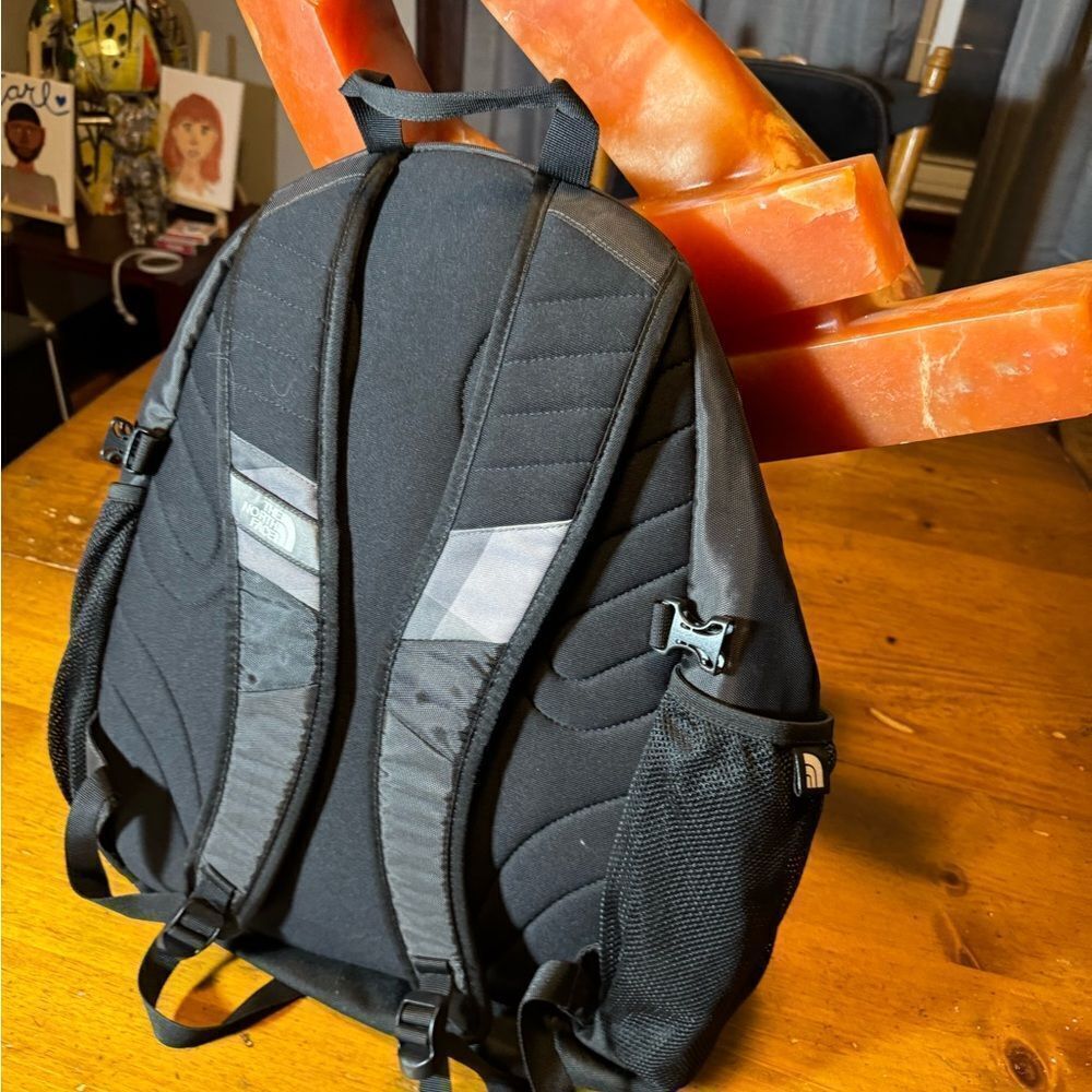 The North Face Wasatch Backpack - Picture 6 of 9